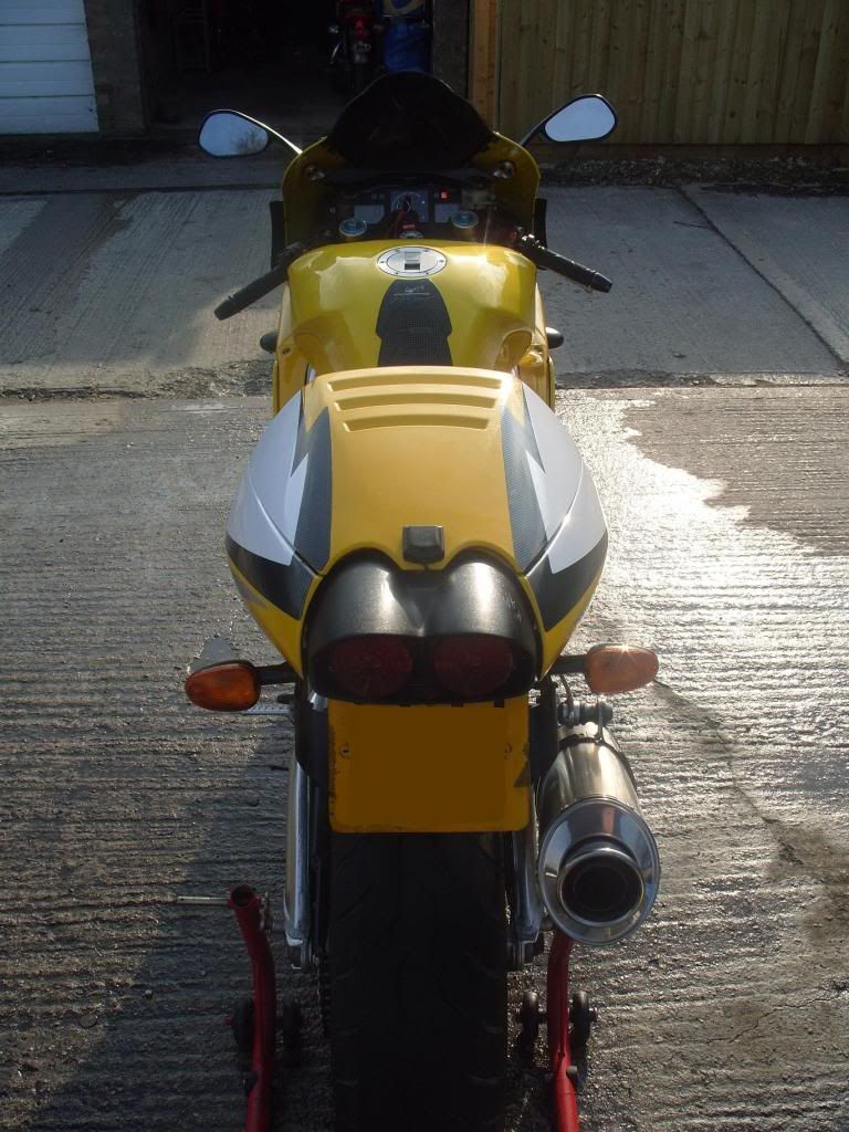 rsv mille r 2002